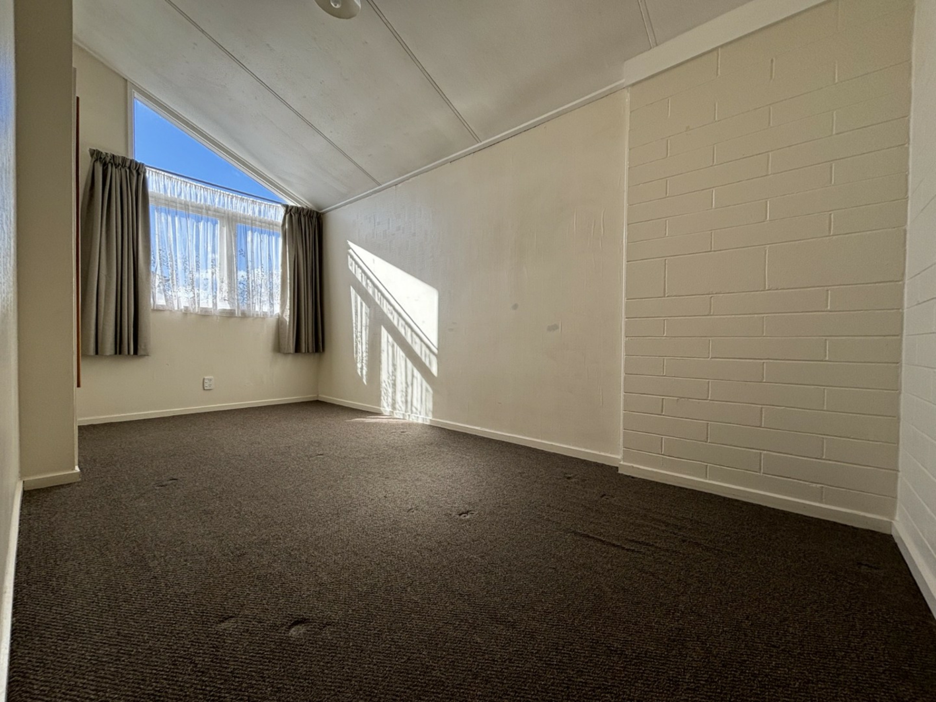 3 Elm Street Waiuku Flat for Rent LJ Hooker