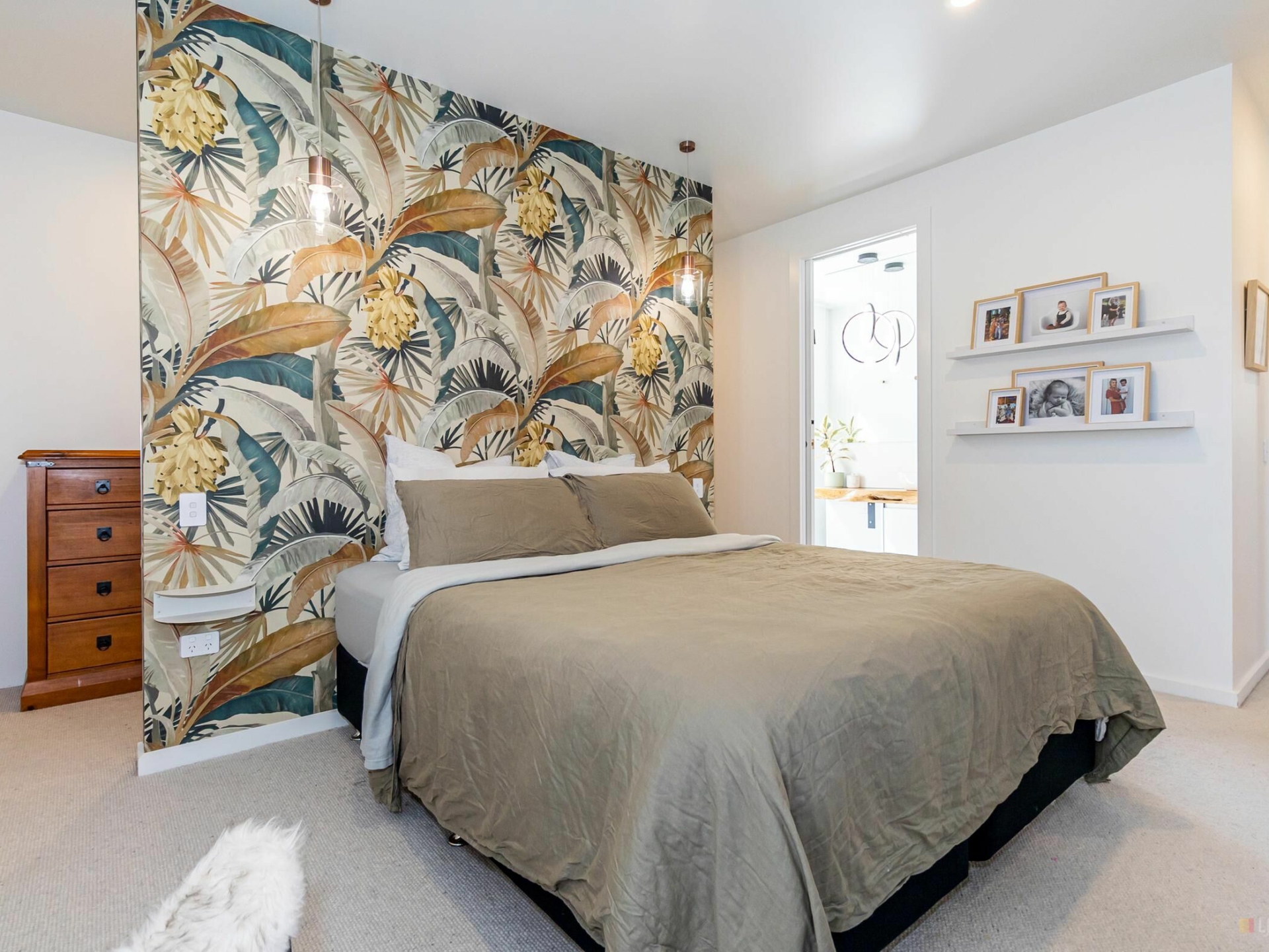 24b Grants Road, MARCHWIEL