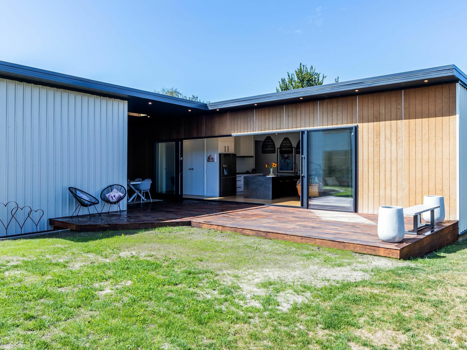 24b Grants Road, MARCHWIEL