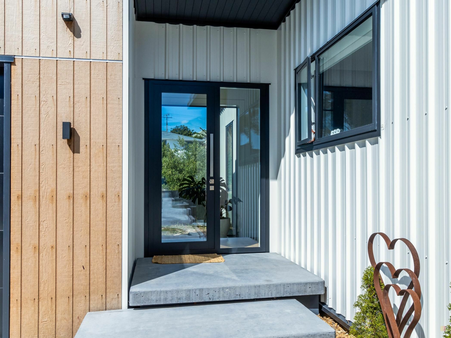 24b Grants Road, MARCHWIEL
