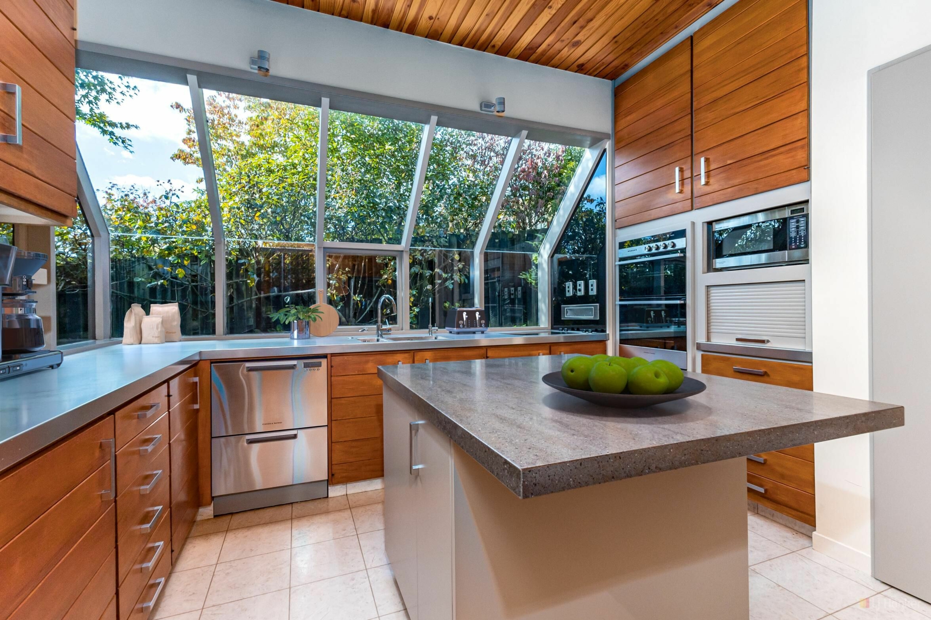 60 Beverley Road, MAORI HILL