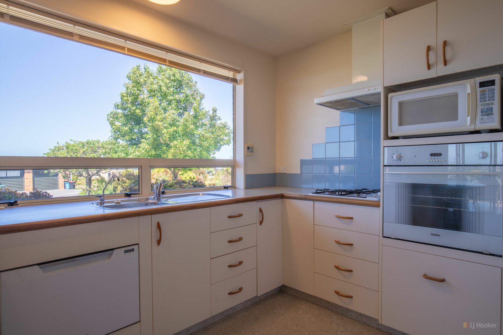18 Elloughton Crescent, MARCHWIEL