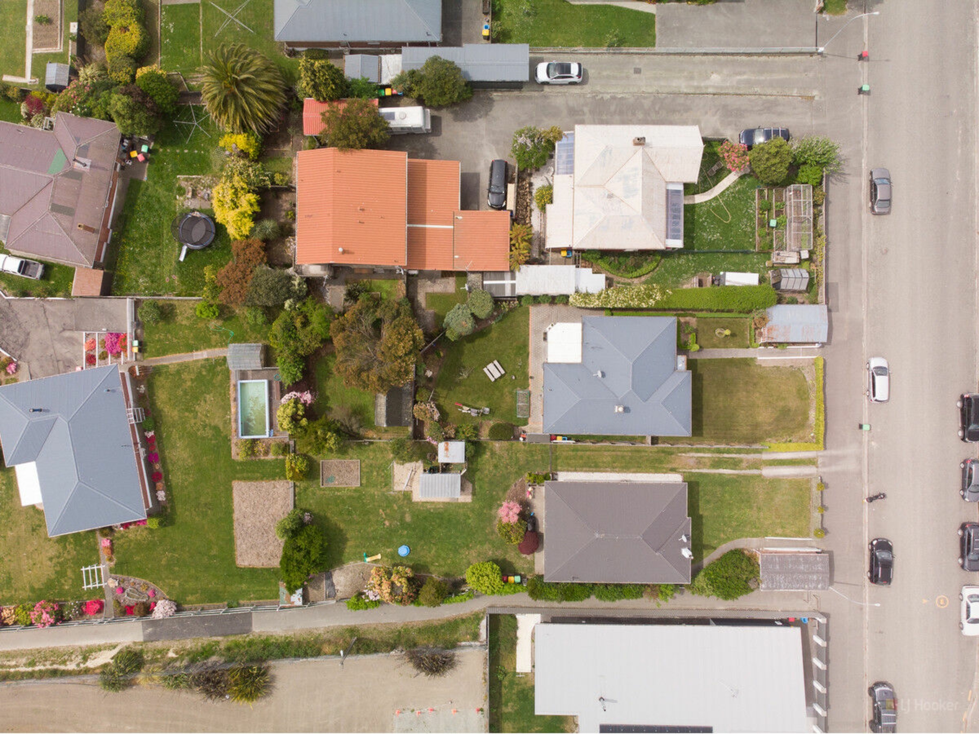 19 Raymond Street, WEST END