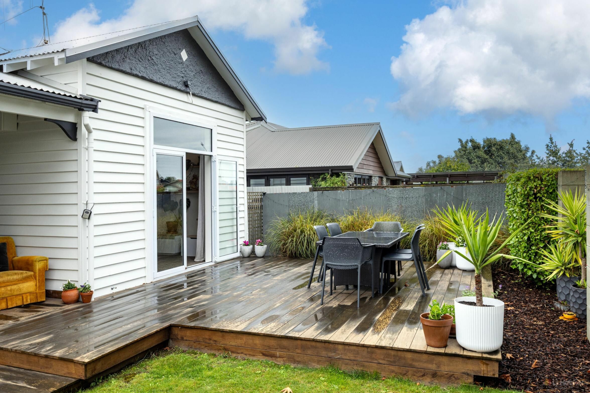 51 Avenue Road, WEST END