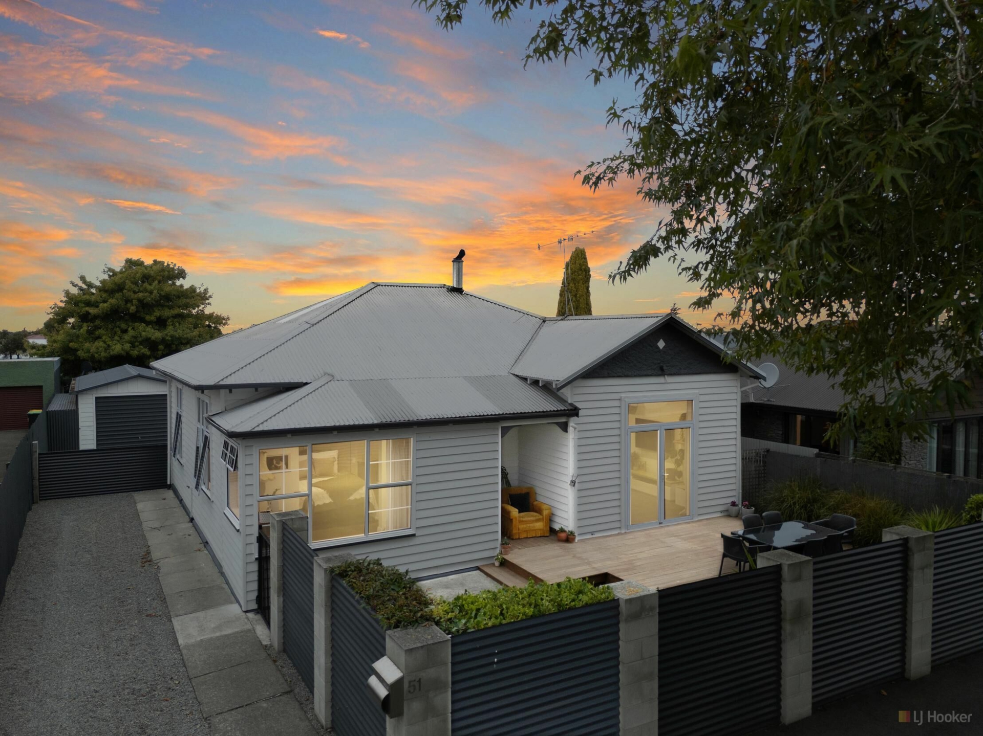 51 Avenue Road, WEST END