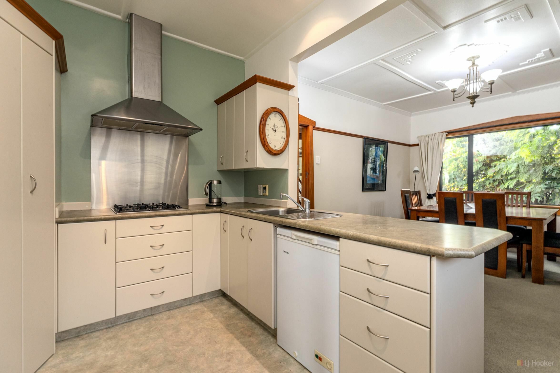2 Ashbury Avenue, WAIMATAITAI