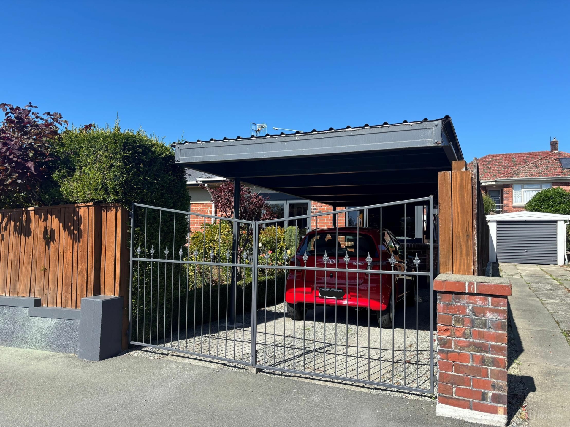 2 Ashbury Avenue, WAIMATAITAI