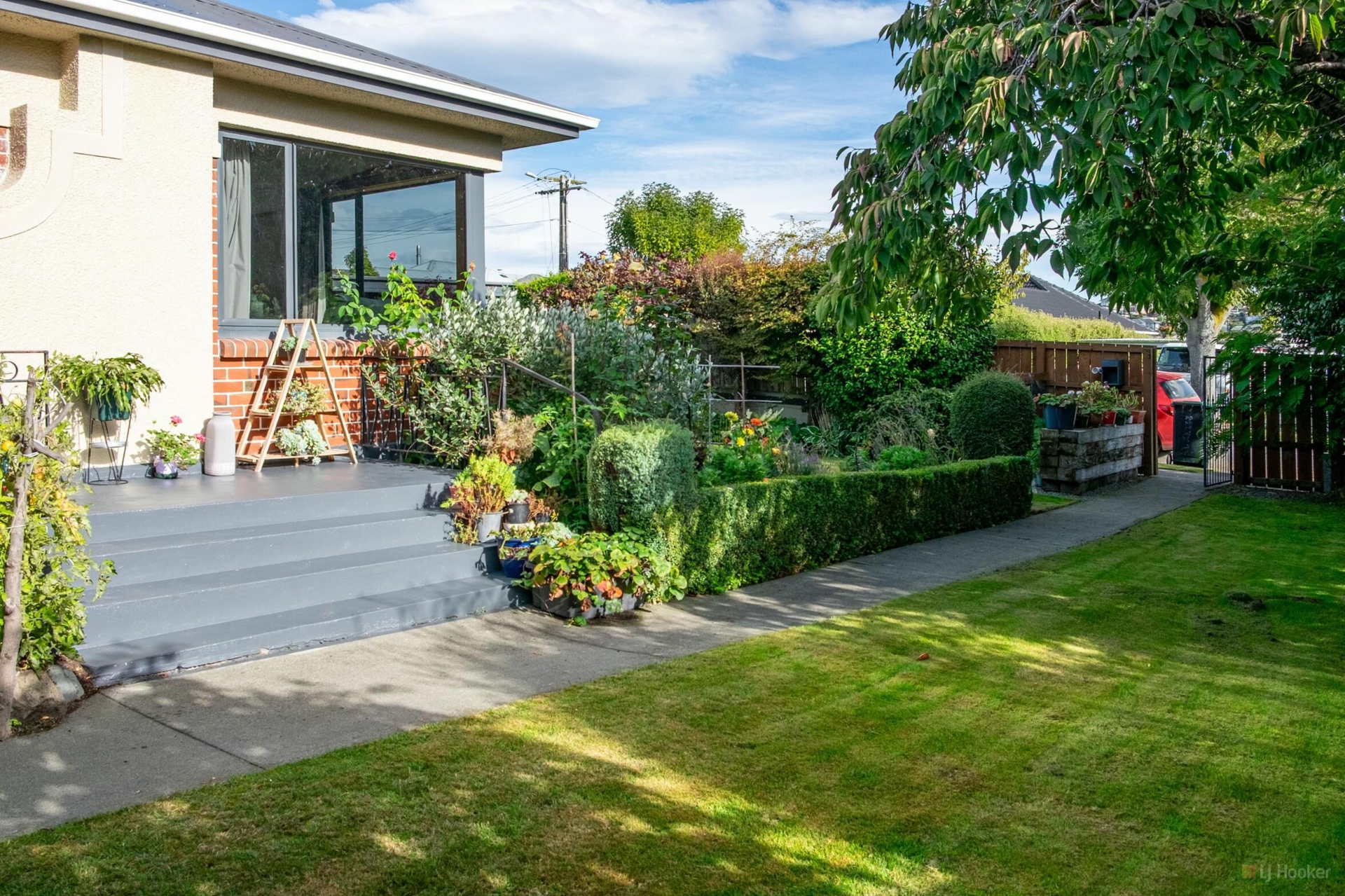 2 Ashbury Avenue, WAIMATAITAI
