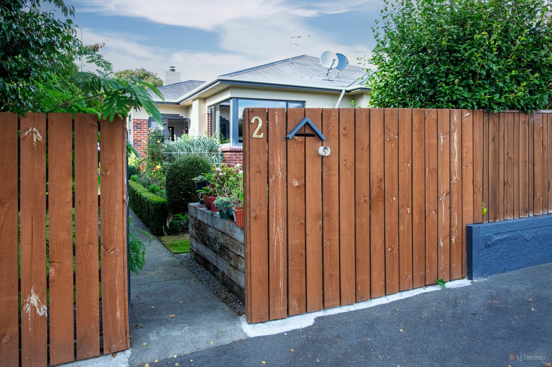 2 Ashbury Avenue, WAIMATAITAI