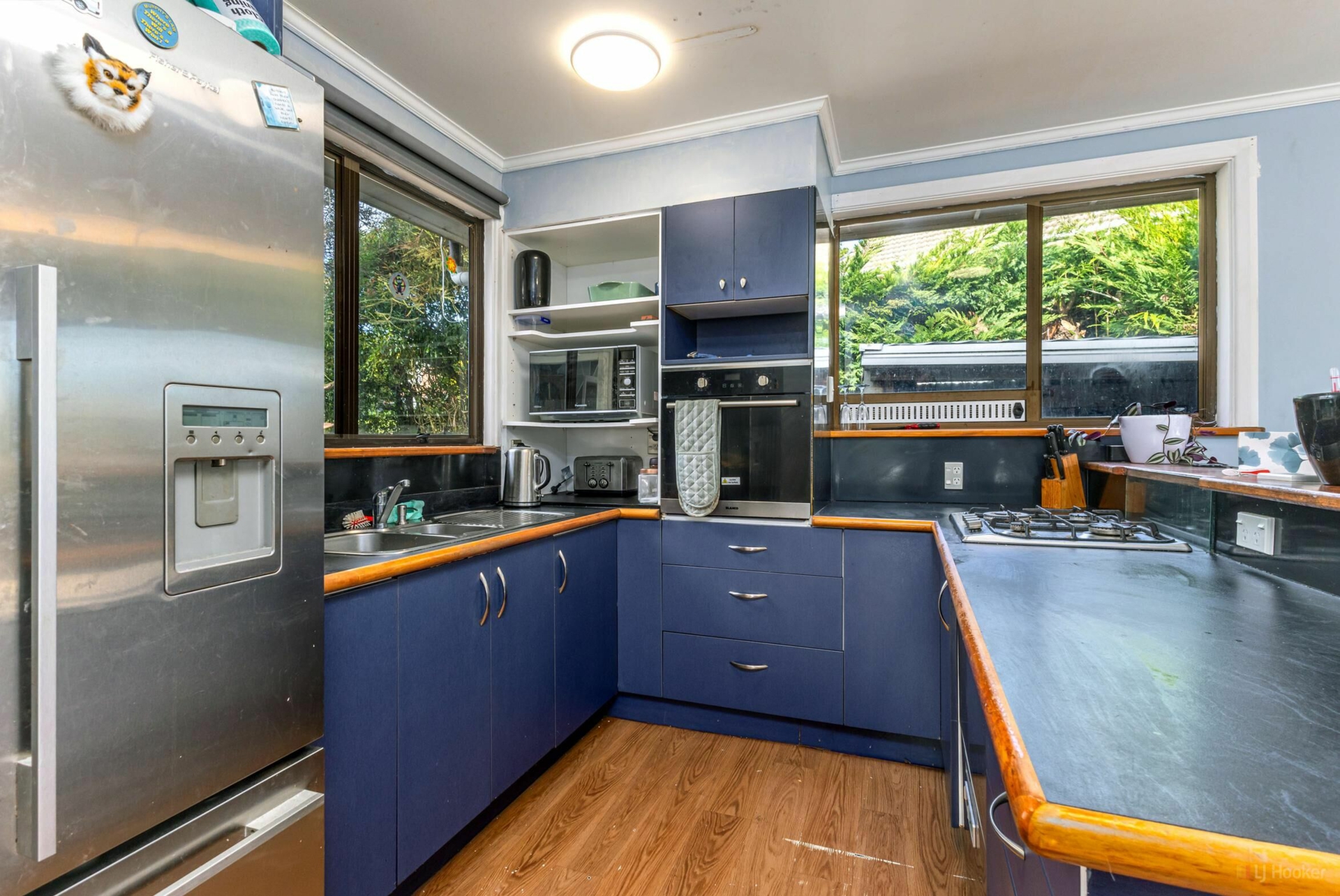 70 Old North Road, MARCHWIEL