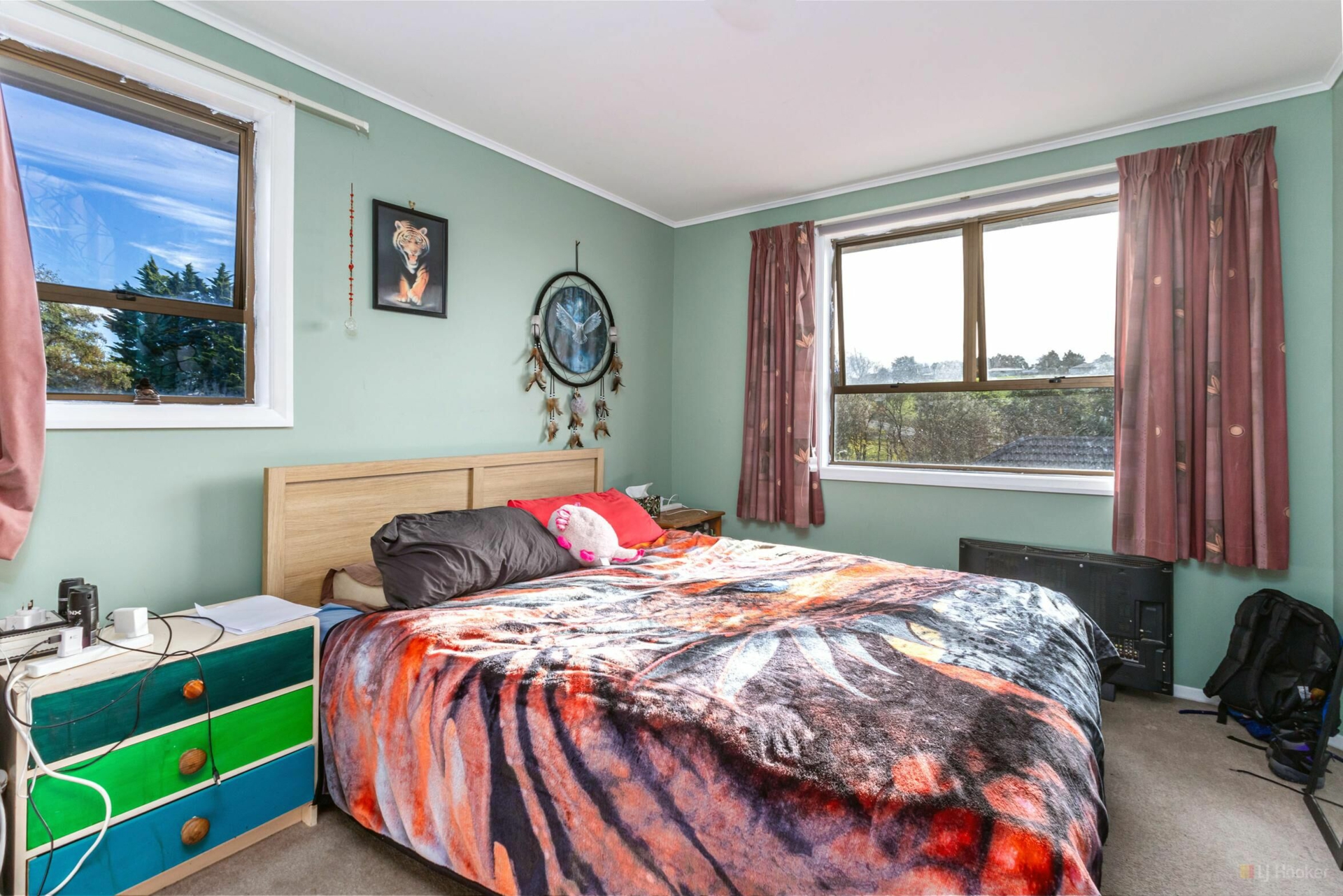 70 Old North Road, MARCHWIEL