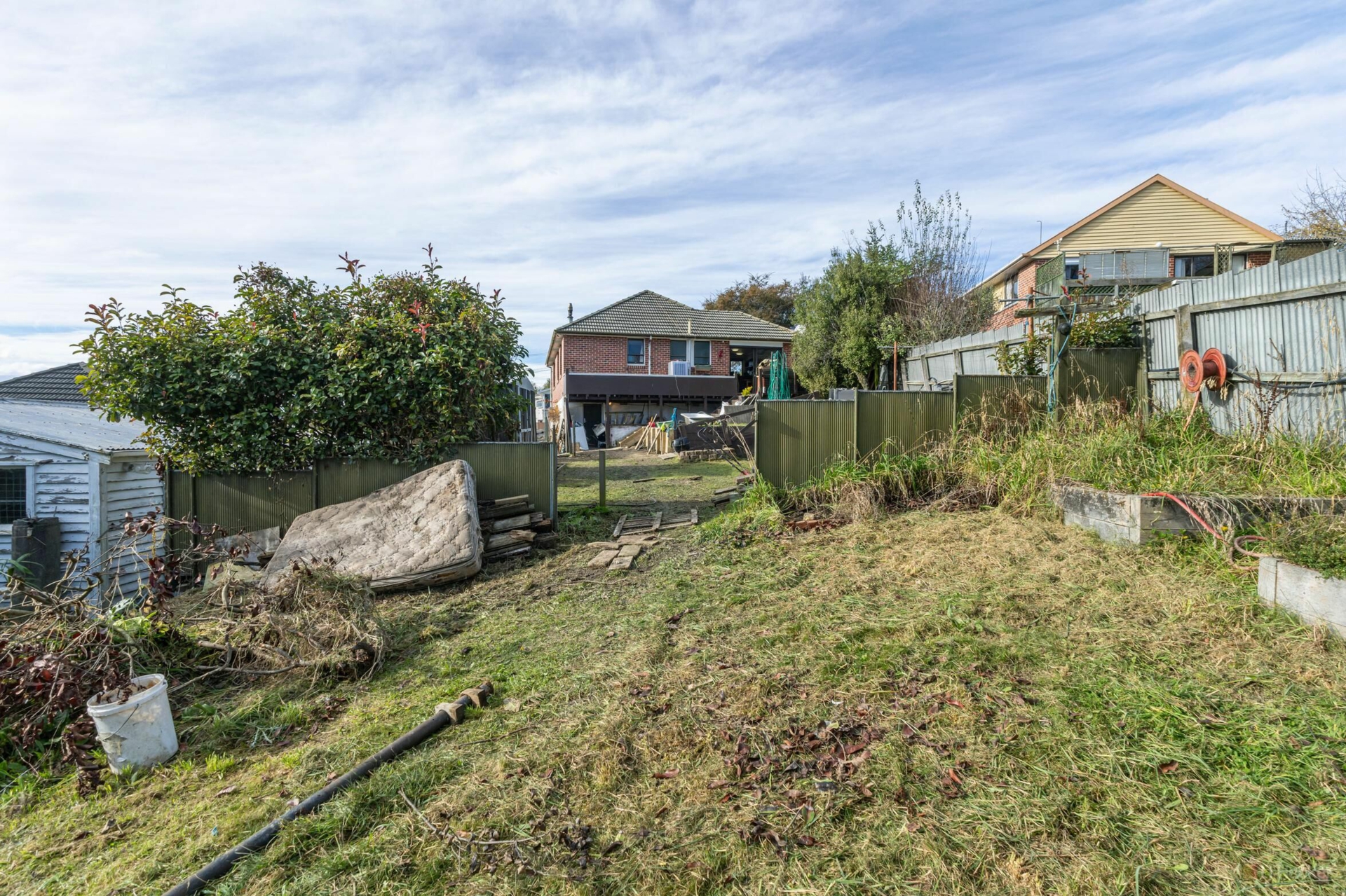 70 Old North Road, MARCHWIEL