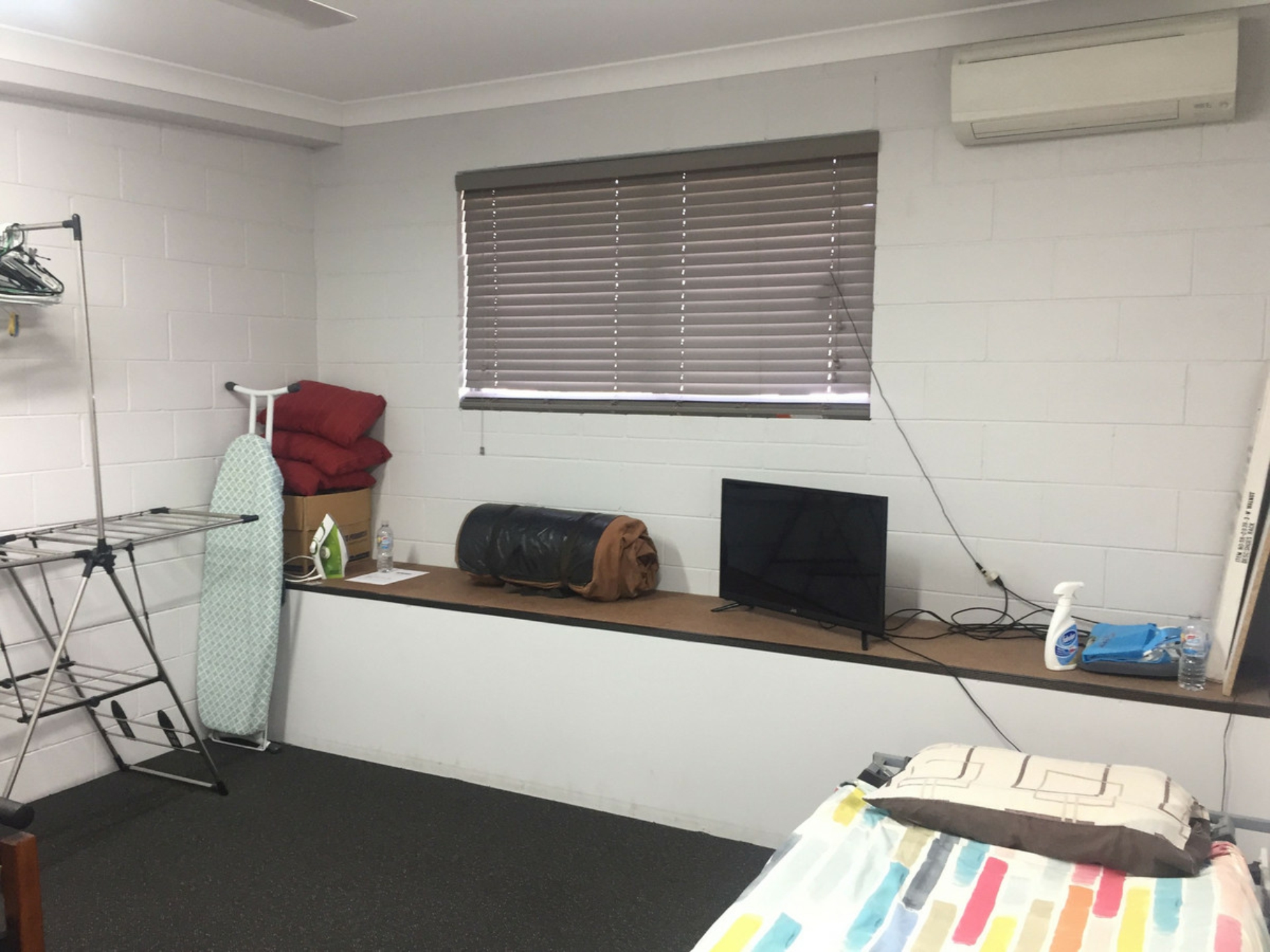 A Unit On Coonawarra Road, WINNELLIE