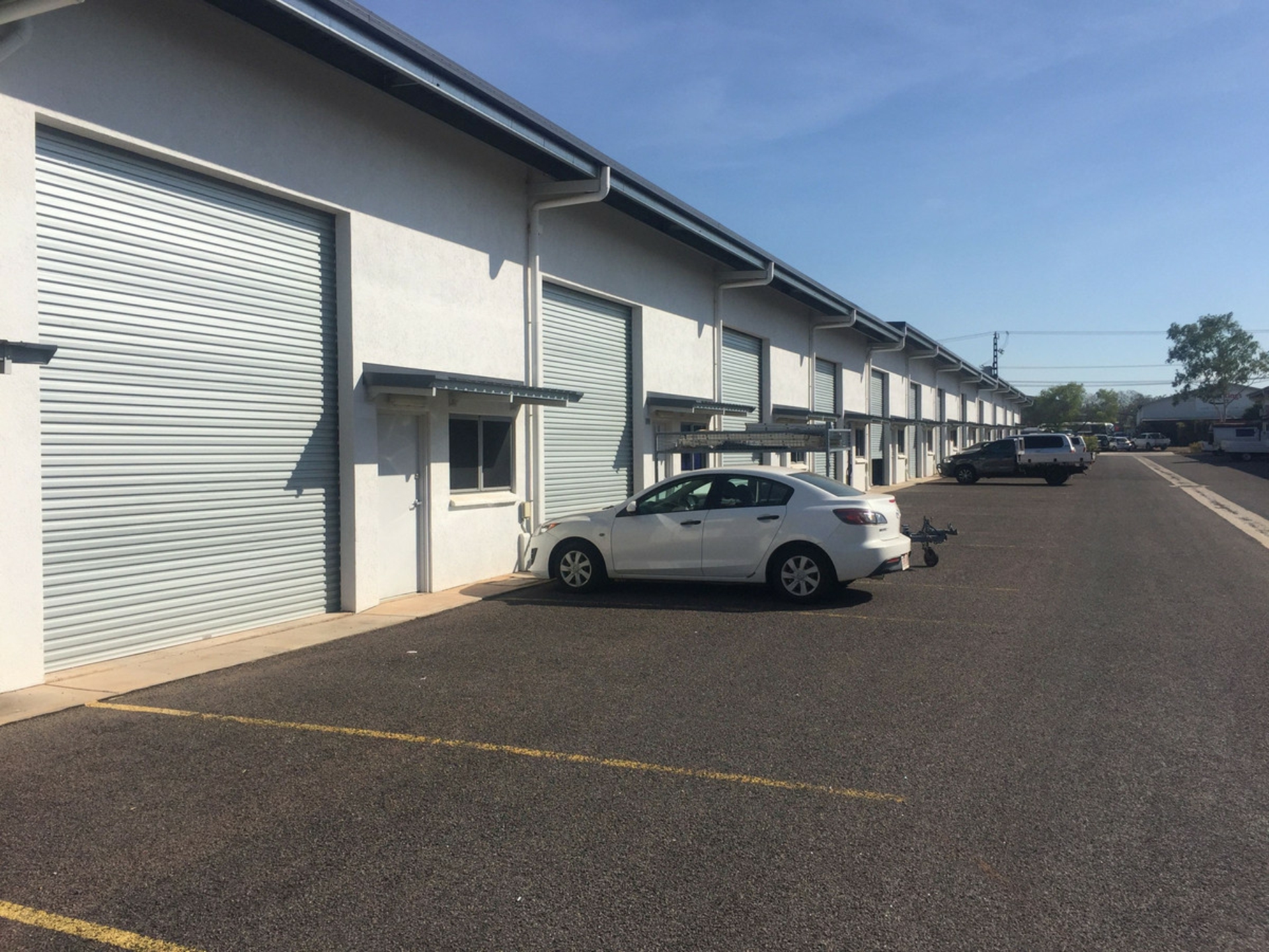 A Unit On Coonawarra Road, WINNELLIE