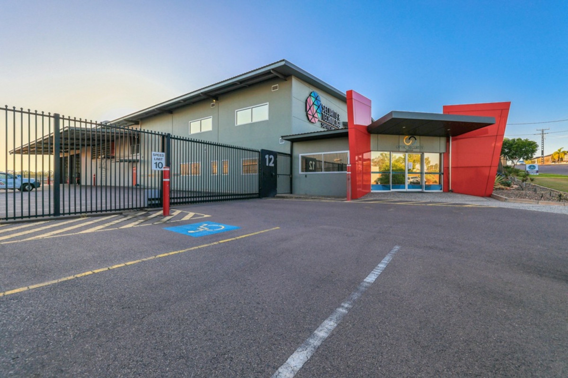 12 Mel Road, BERRIMAH