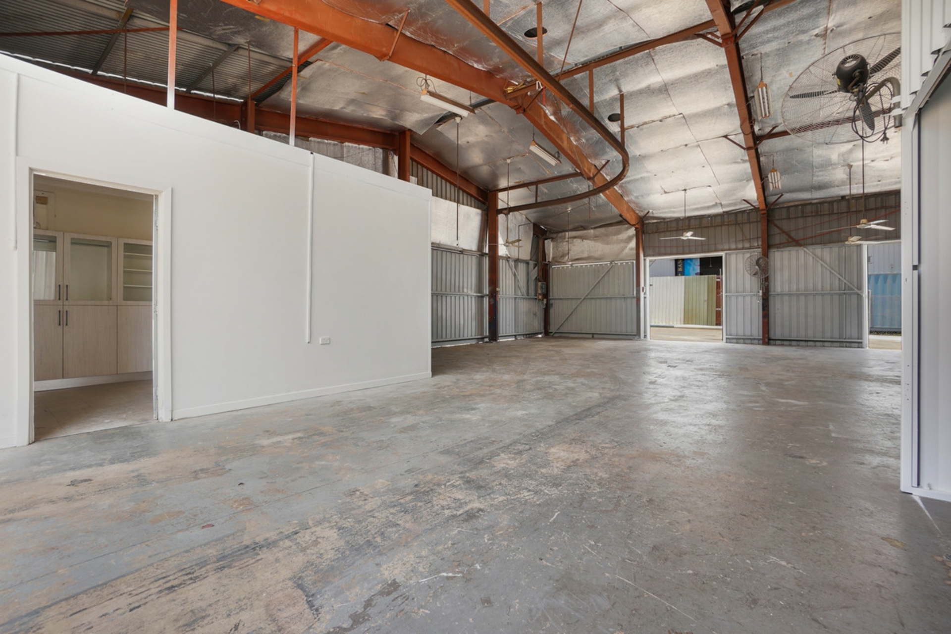 1 & 2/76 Winnellie Road, WINNELLIE