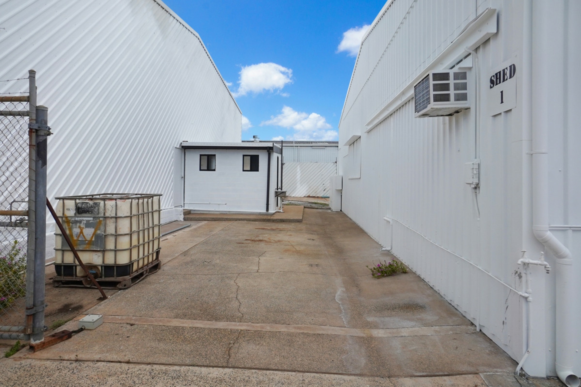 1 & 2/76 Winnellie Road, WINNELLIE