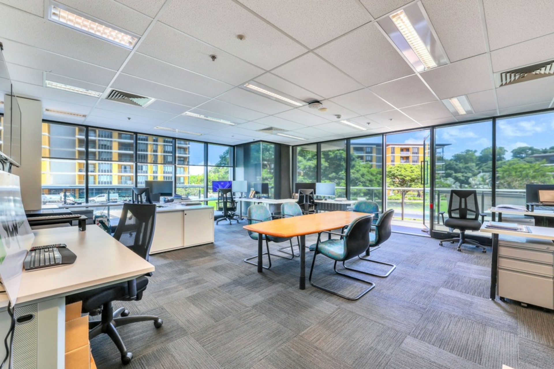 C303/19 Kitchener Drive, DARWIN CITY