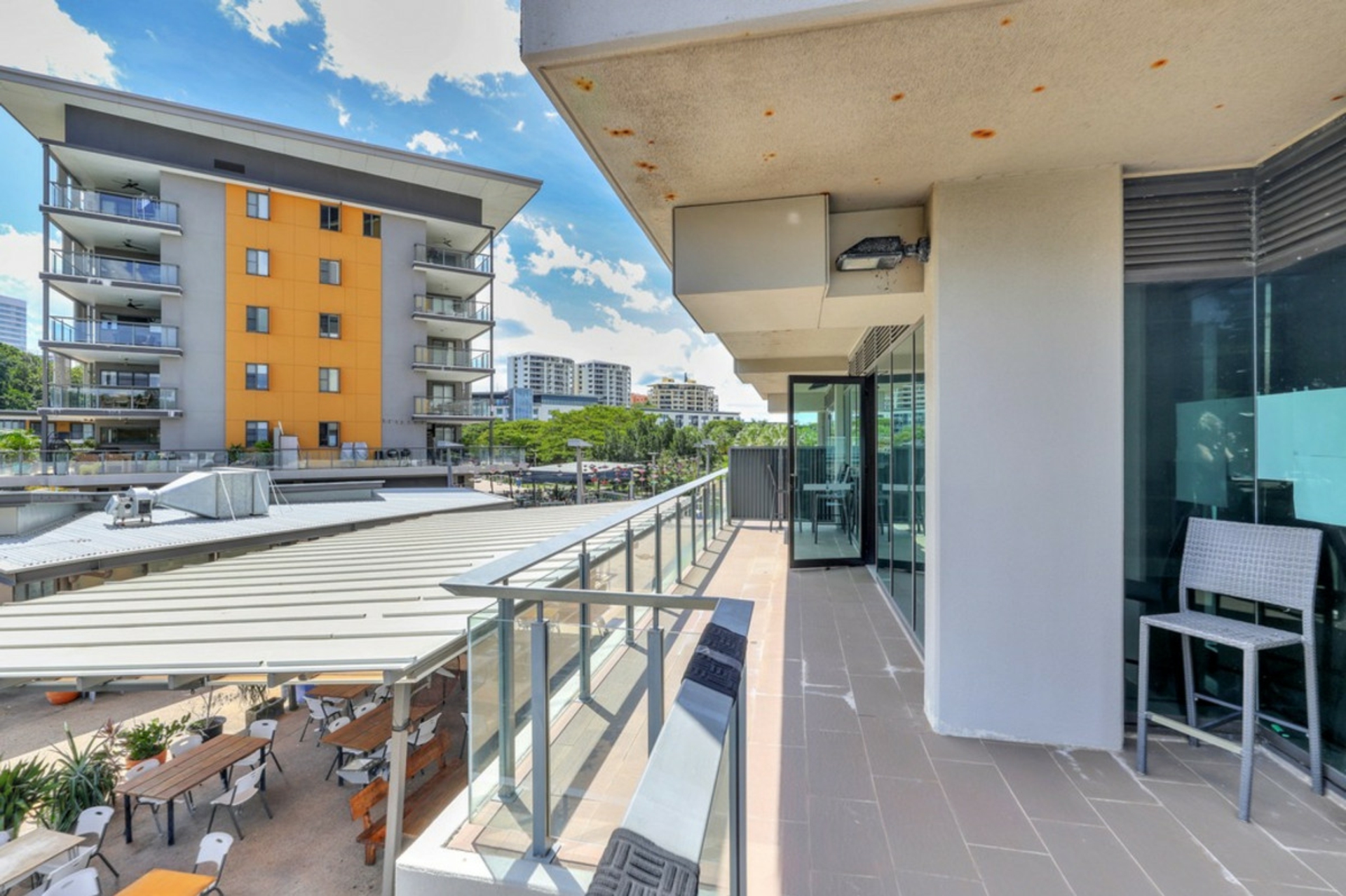C303/19 Kitchener Drive, DARWIN CITY