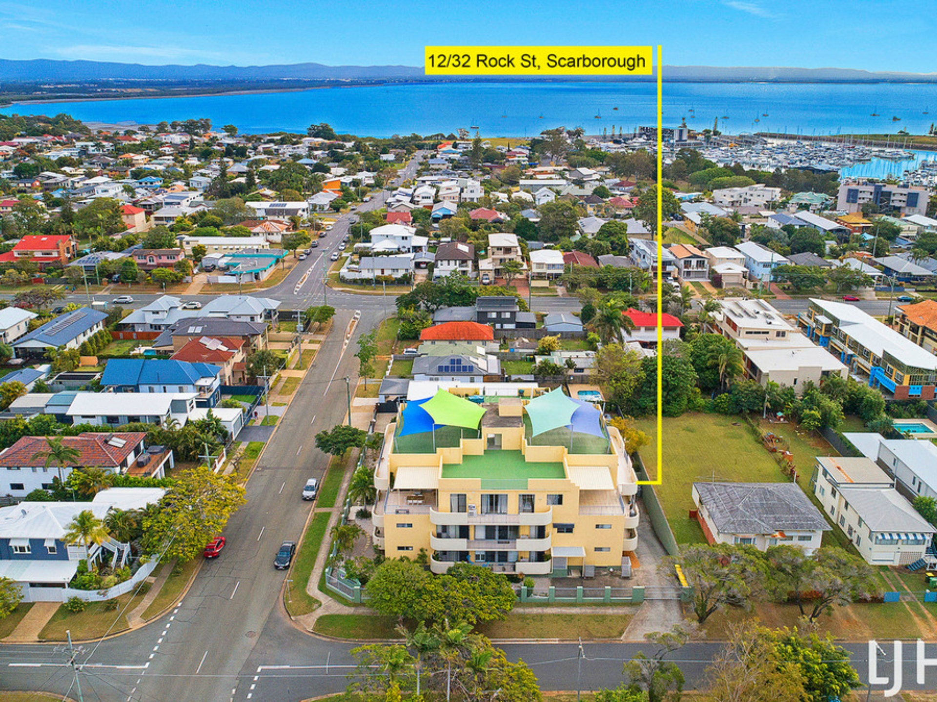12/32 Rock Street, Scarborough
