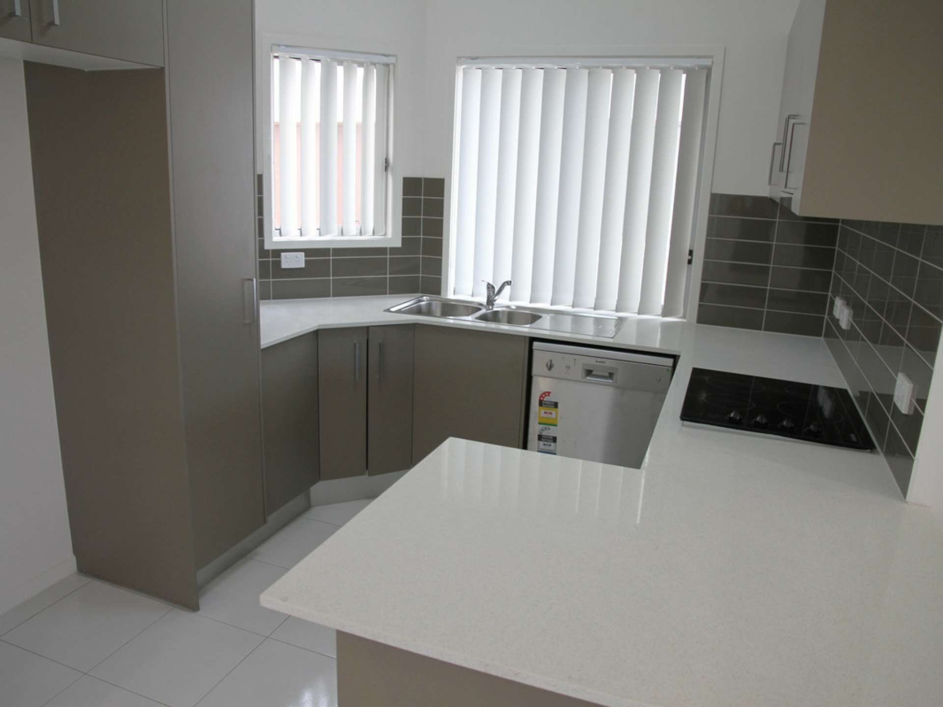 1/27 Tilley Street, REDCLIFFE
