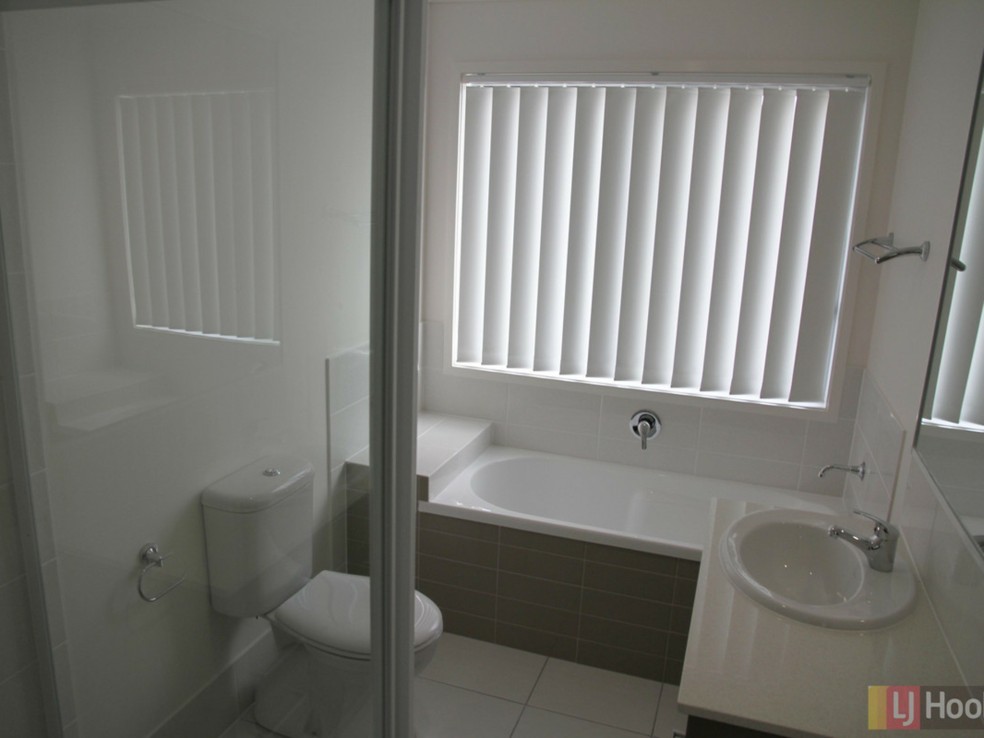 1/27 Tilley Street, REDCLIFFE