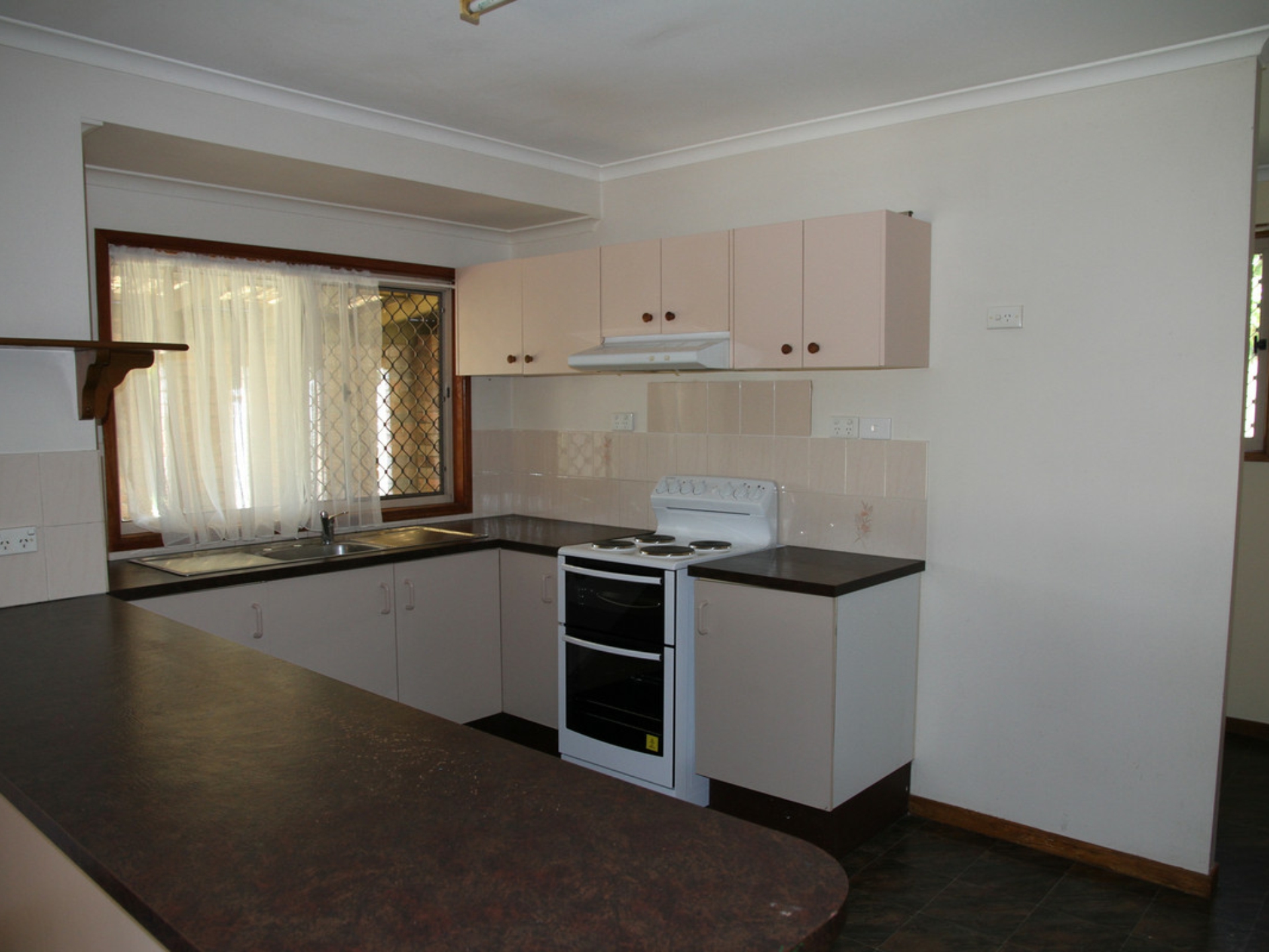 25 Pidgeon Drive, DECEPTION BAY