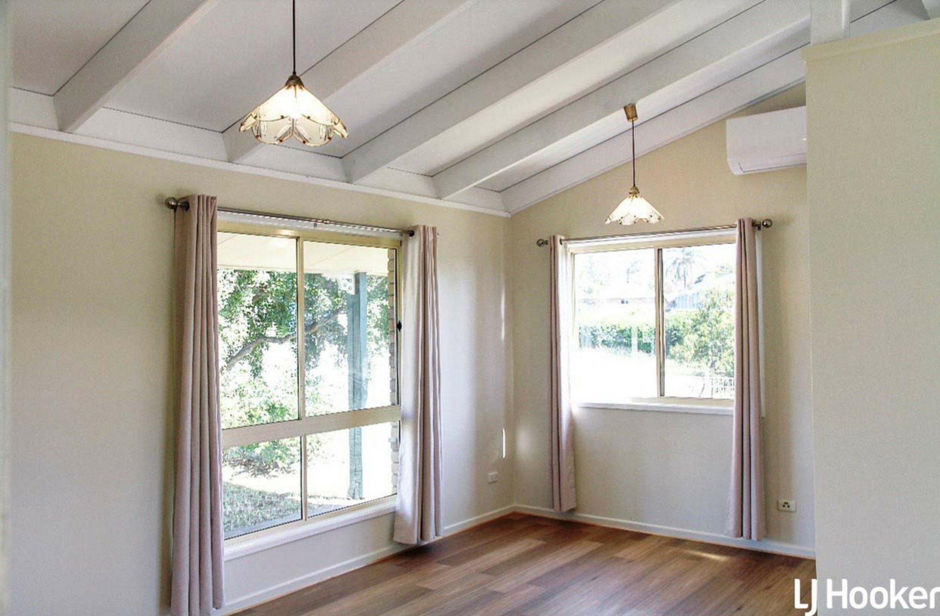 33 Zammit Street, DECEPTION BAY