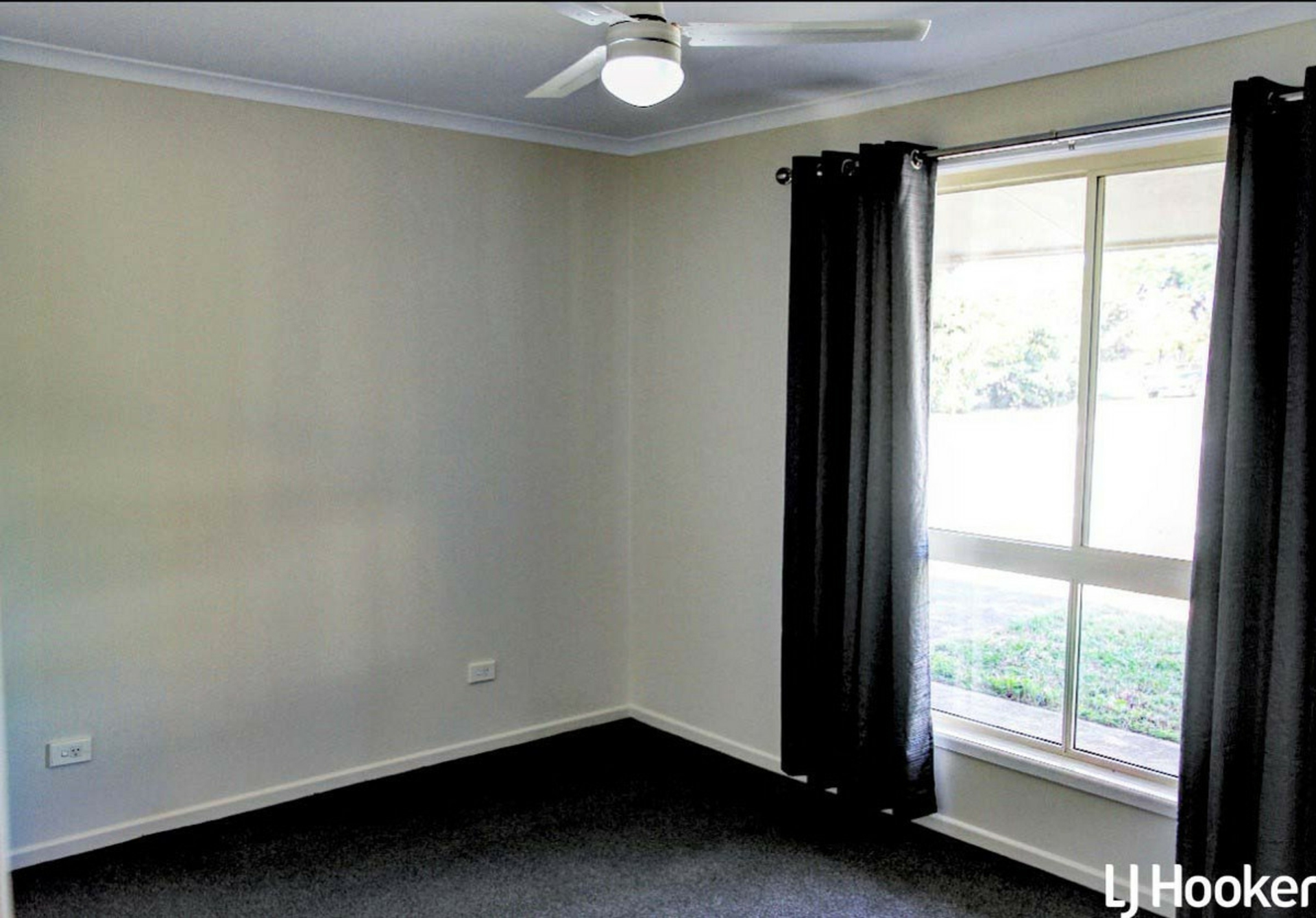 33 Zammit Street, DECEPTION BAY