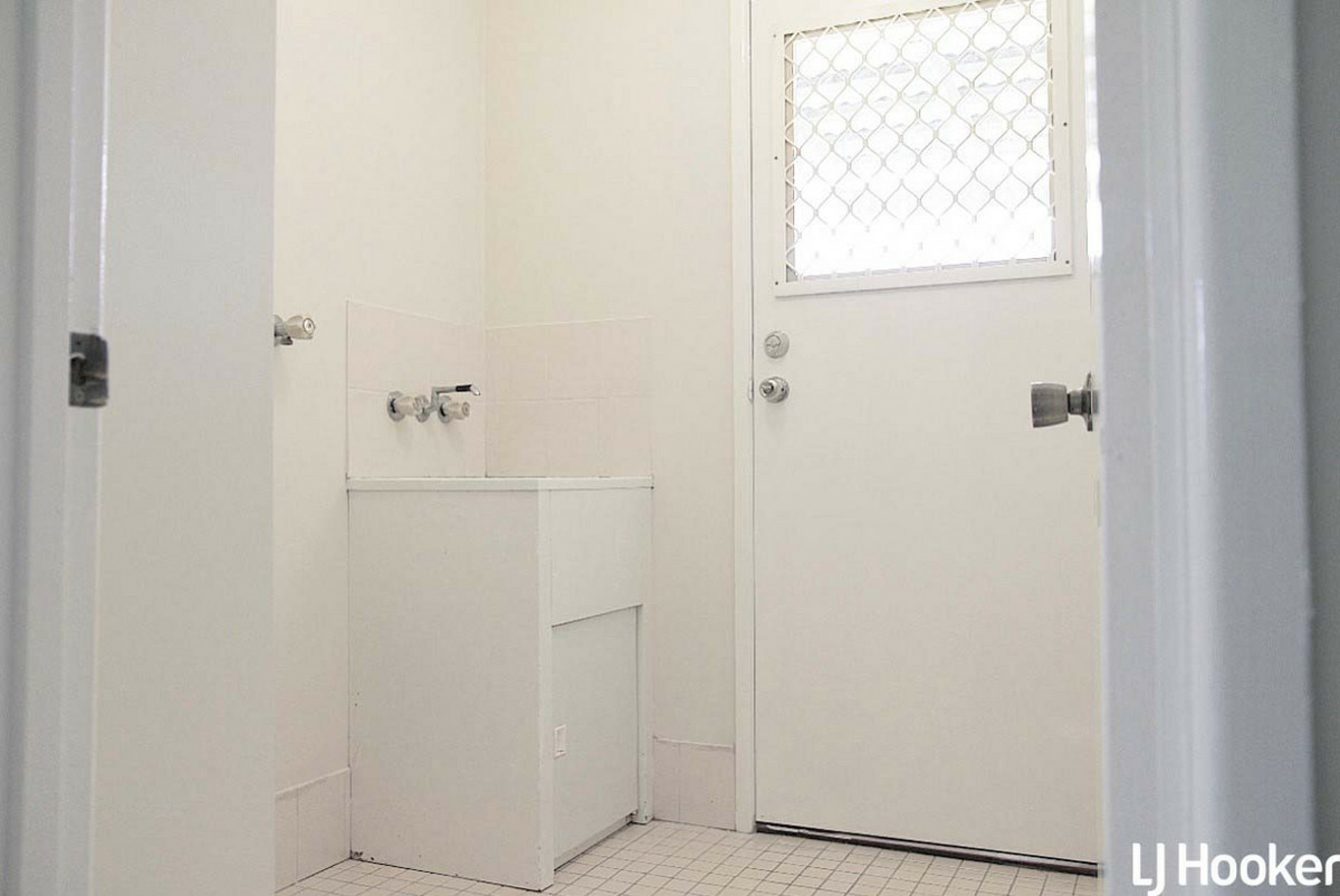 33 Zammit Street, DECEPTION BAY
