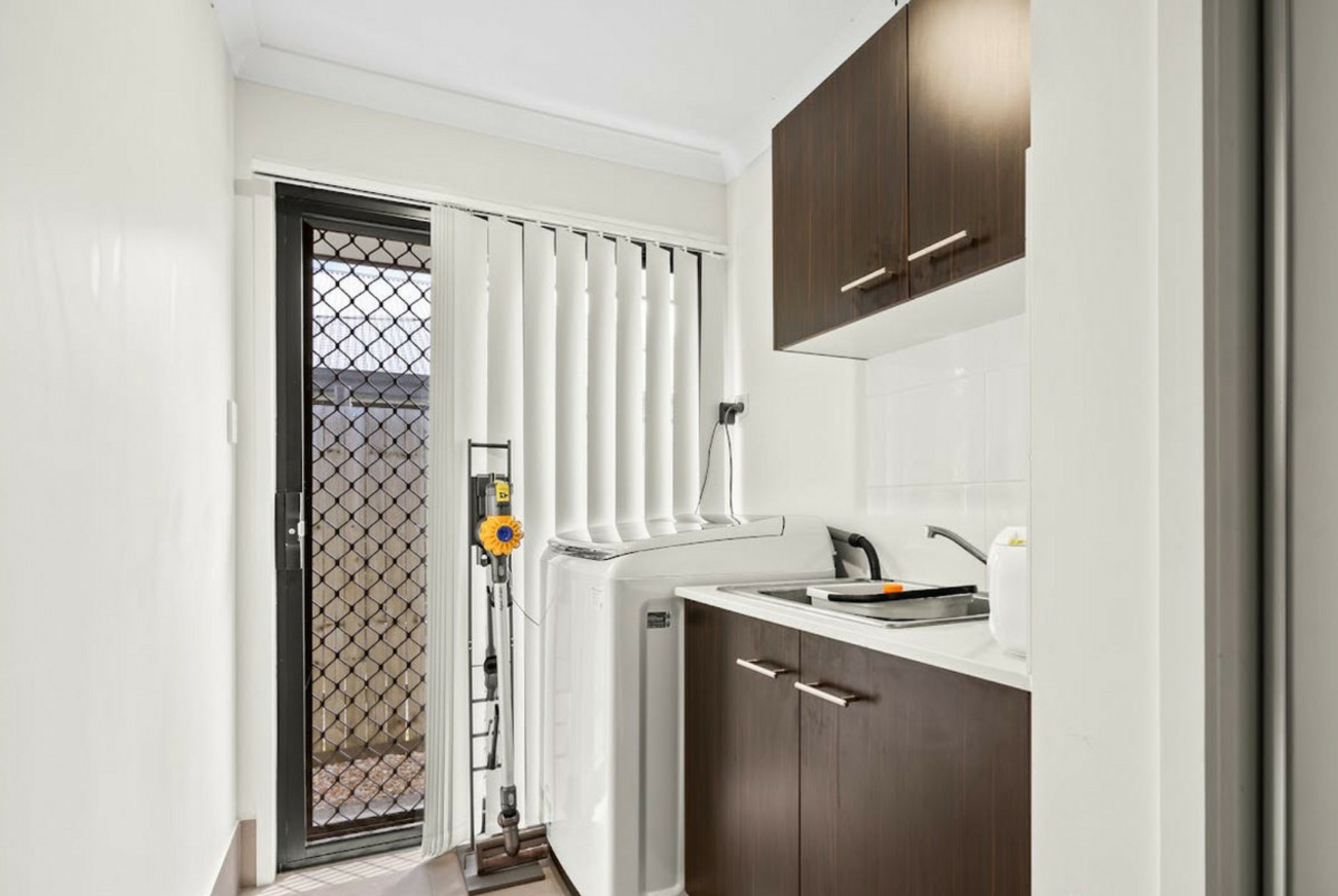 16 Lindquist Crescent, BURPENGARY EAST