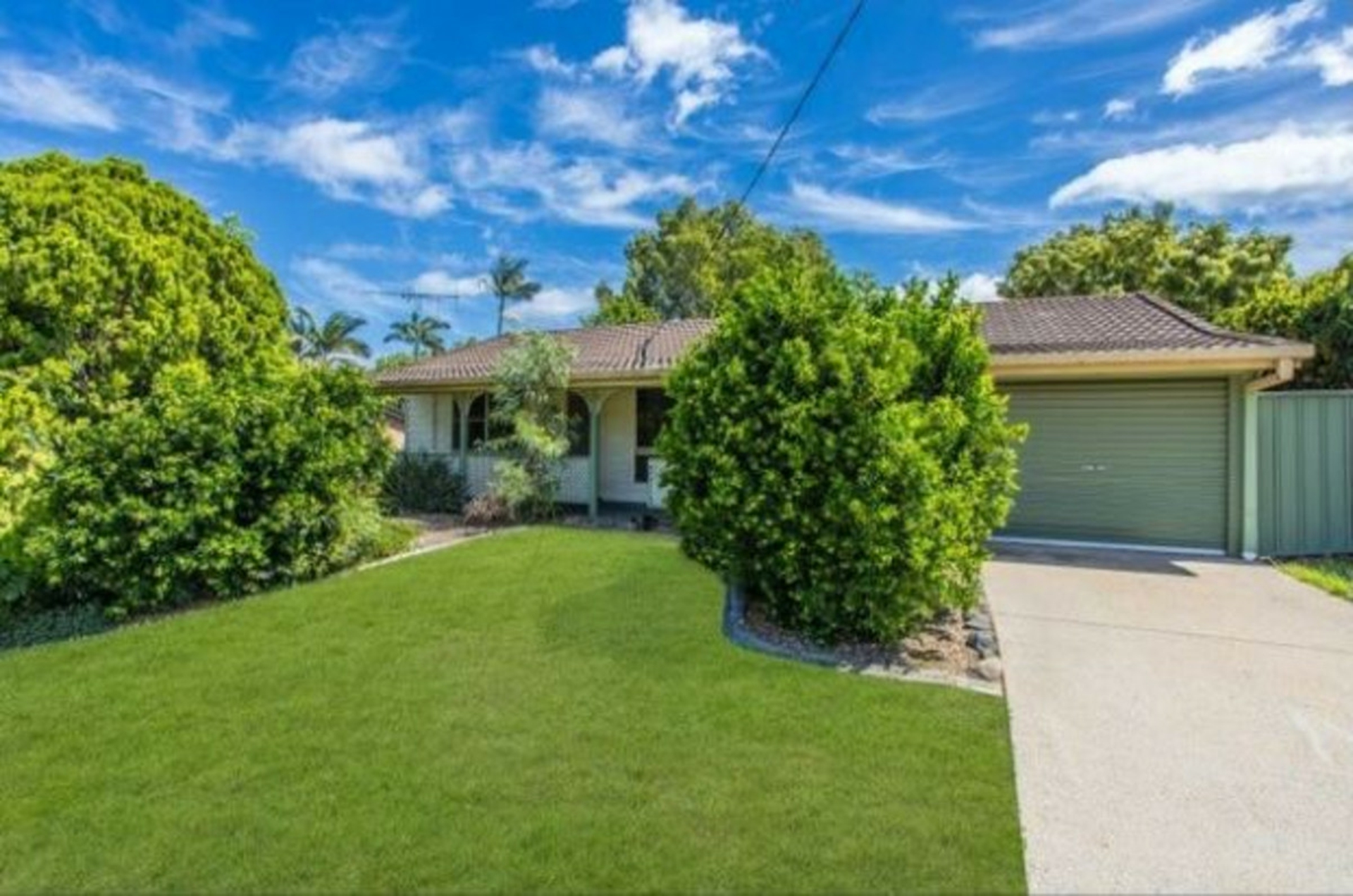 11 Dumbarton Drive, KALLANGUR