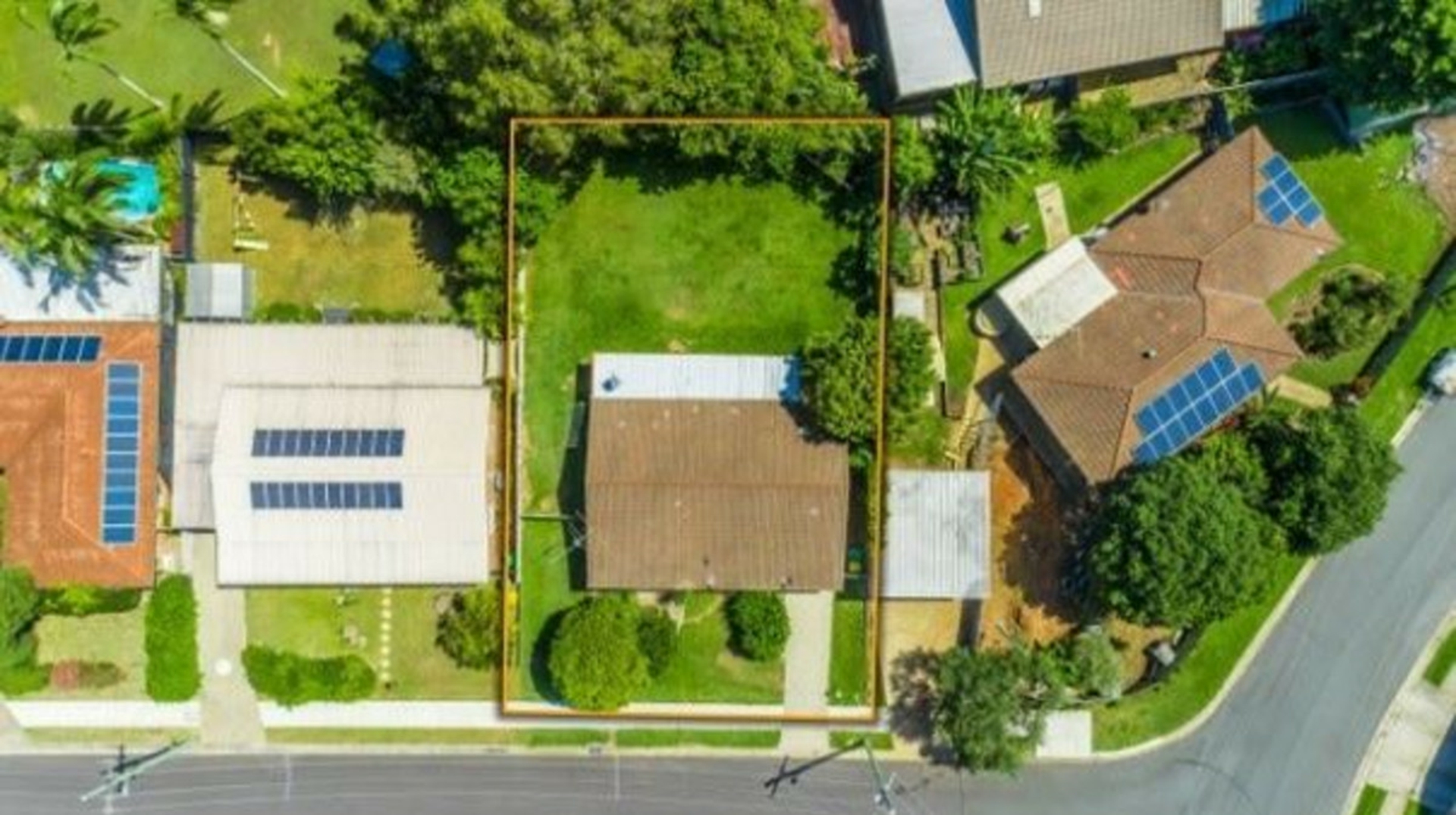 11 Dumbarton Drive, KALLANGUR