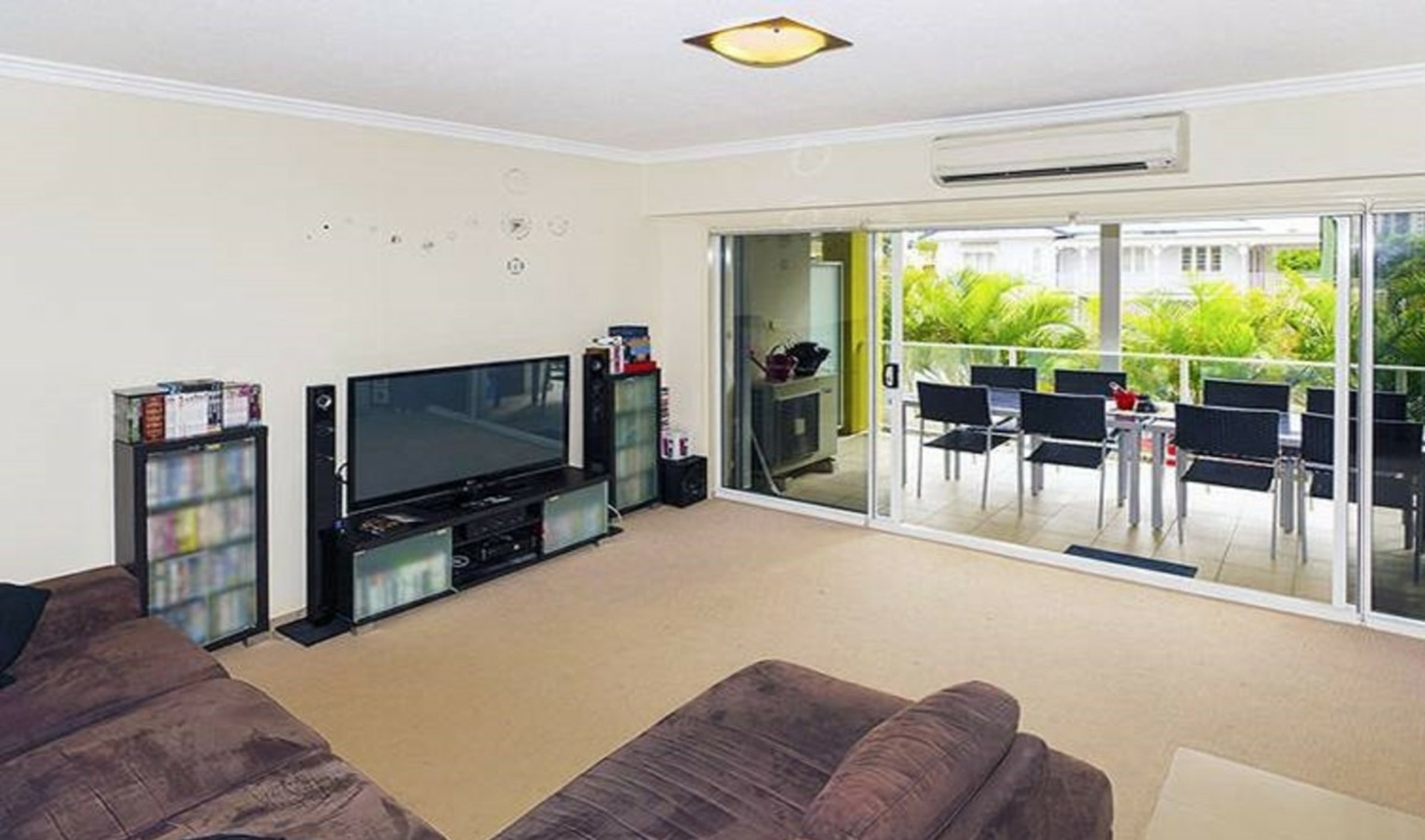 2/1-3 Sydney Street, REDCLIFFE