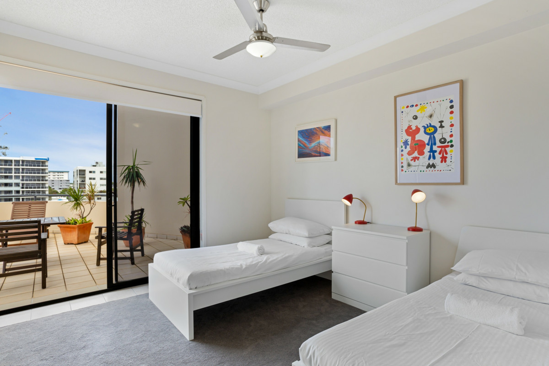 15/3 Rock Street, SCARBOROUGH