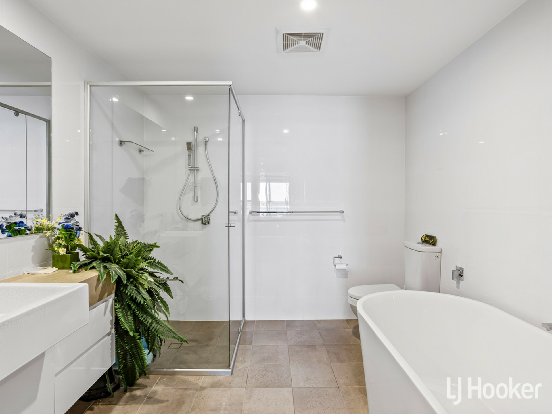 5/24 Prince Edward Parade, REDCLIFFE