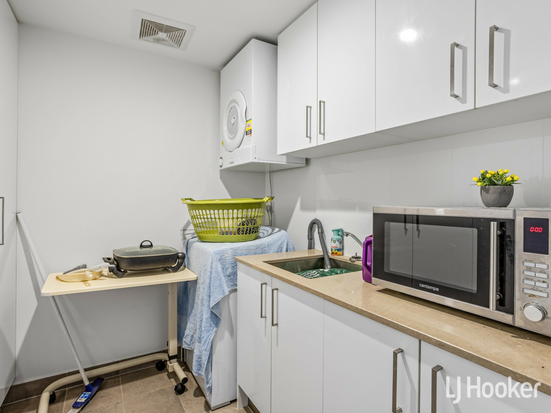 5/24 Prince Edward Parade, REDCLIFFE