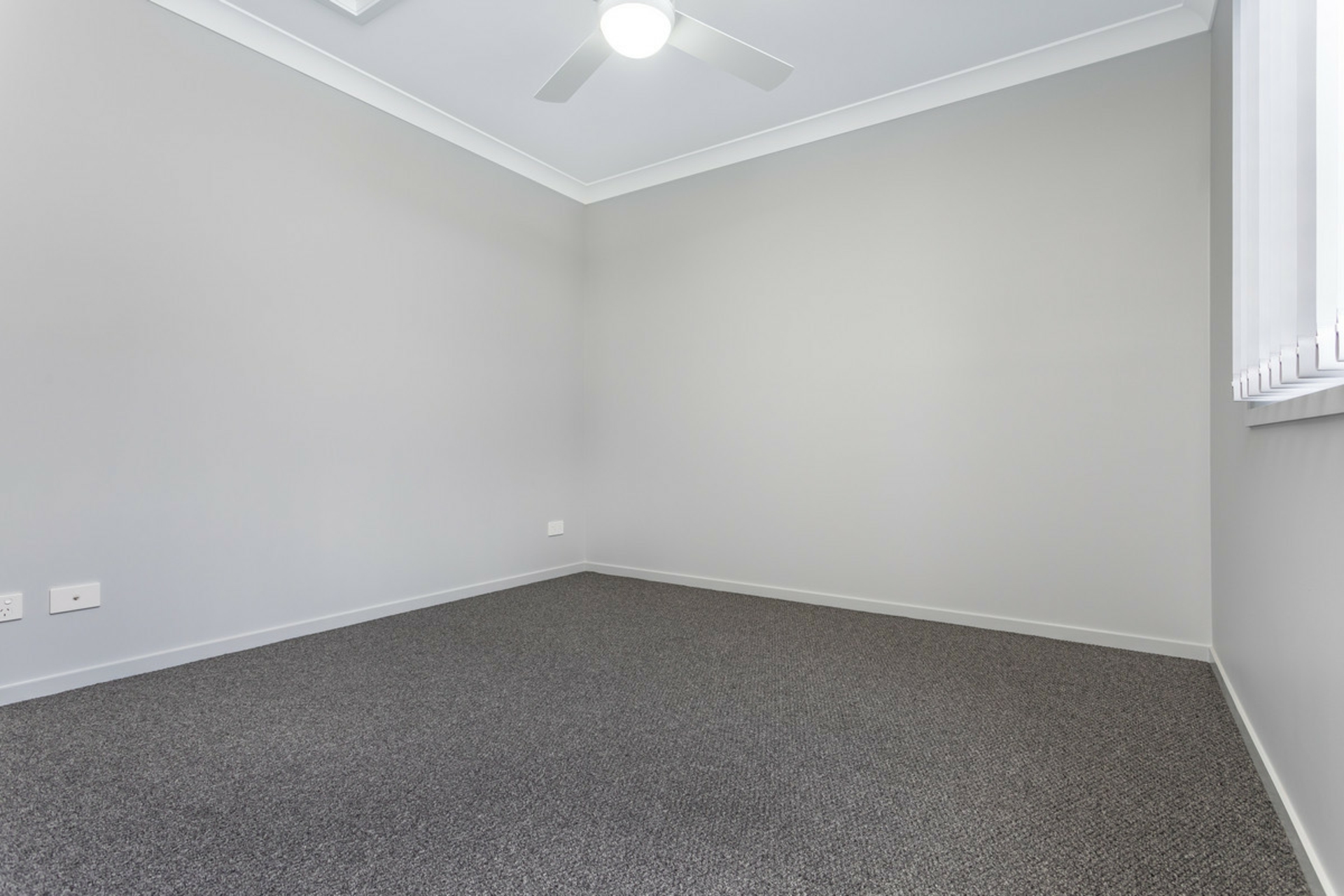 2/5 Woodlands Avenue, PETRIE