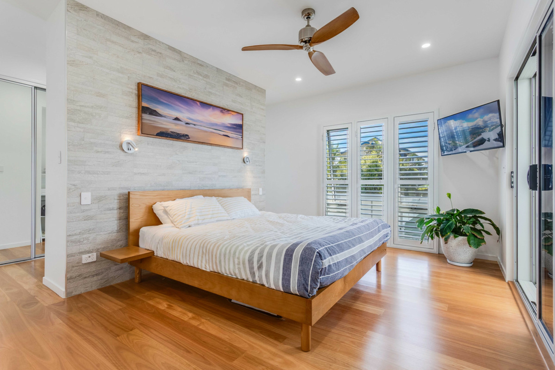 Woody Point, 4019