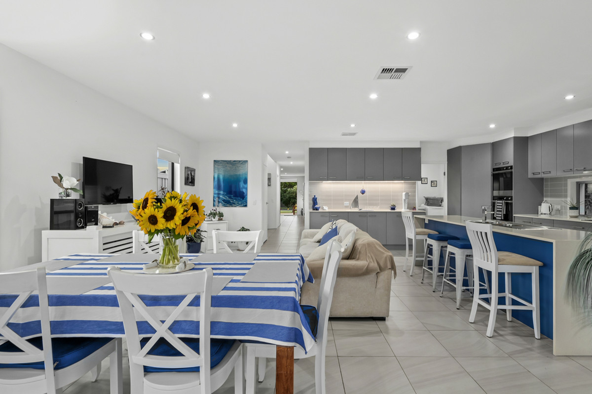11 Warde Street, SCARBOROUGH