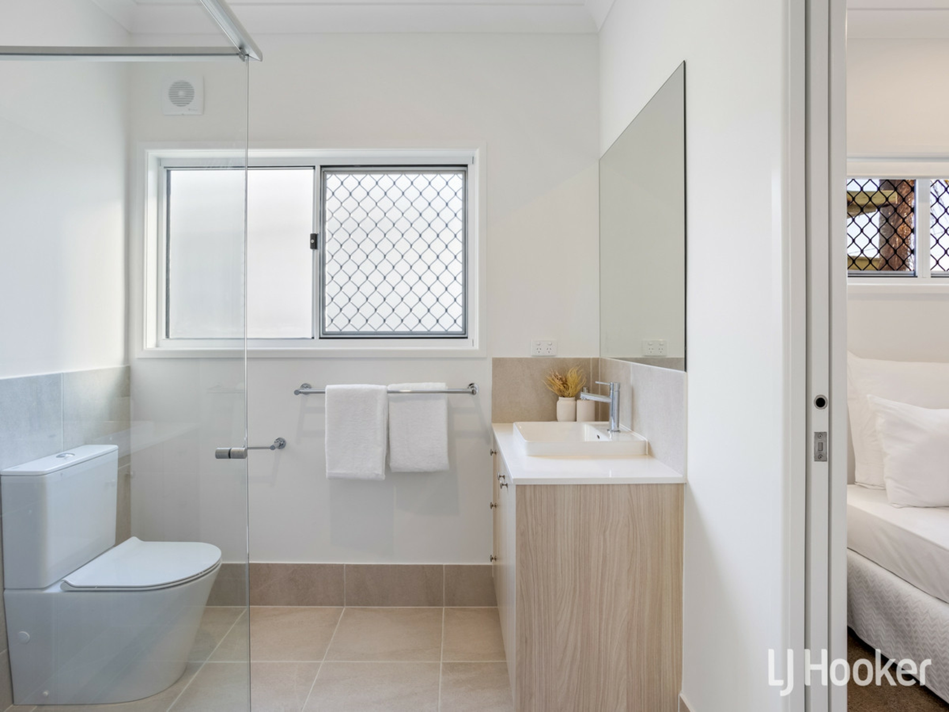 37 King Street — photo 17 of 22