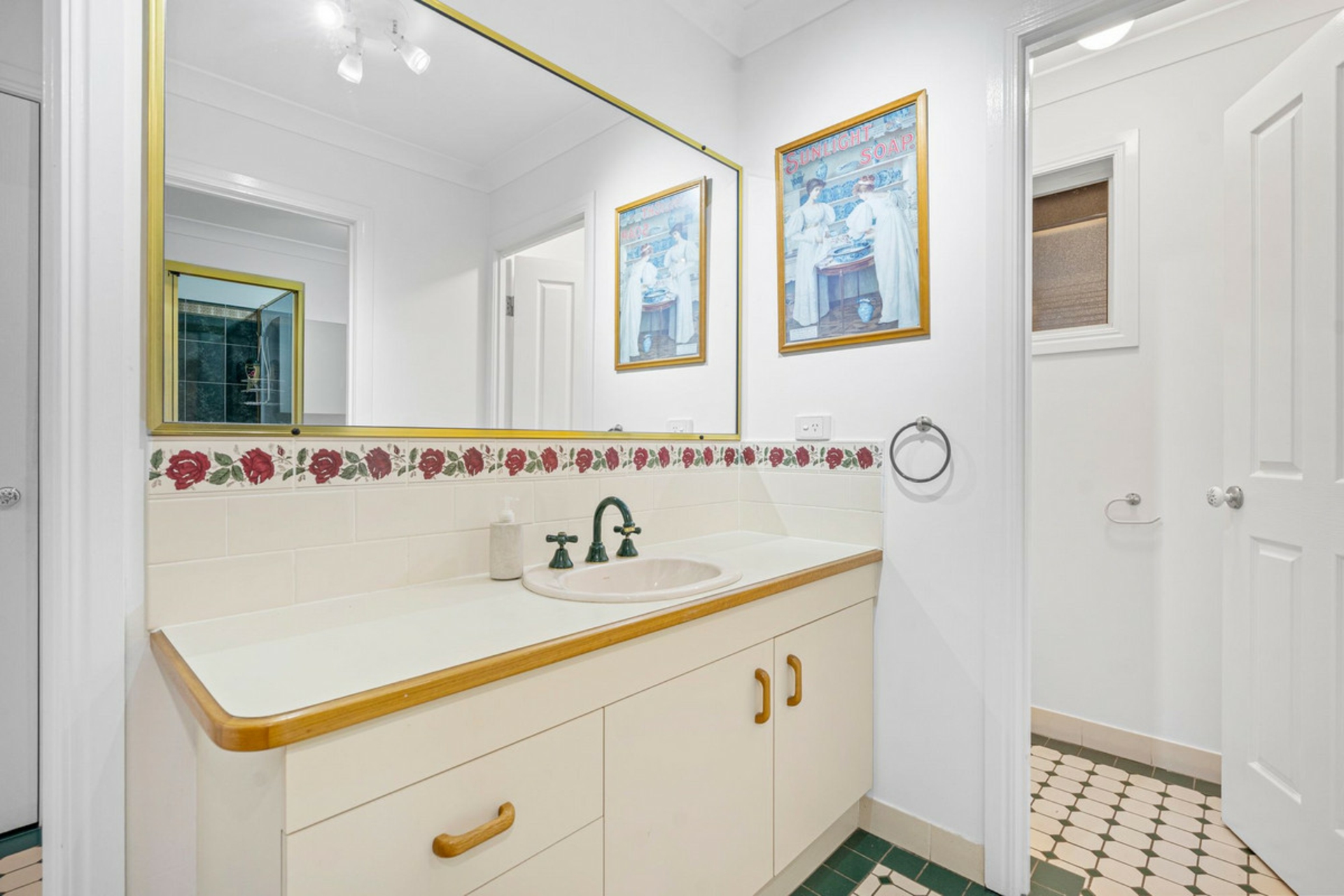10 Cobb Road — photo 16 of 30