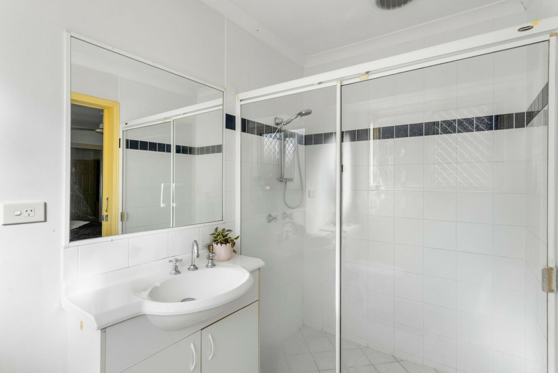 43 Fleet Drive — photo 10 of 21