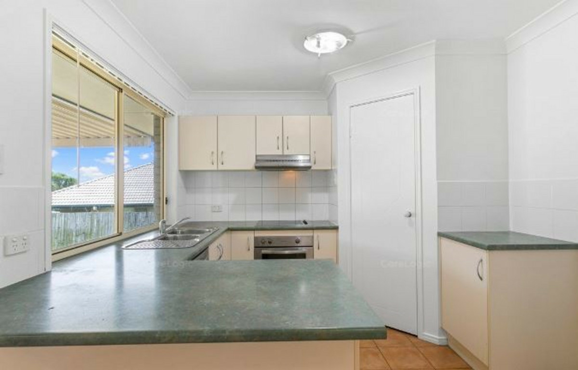 82 Tibrogargan Drive — photo 3 of 14
