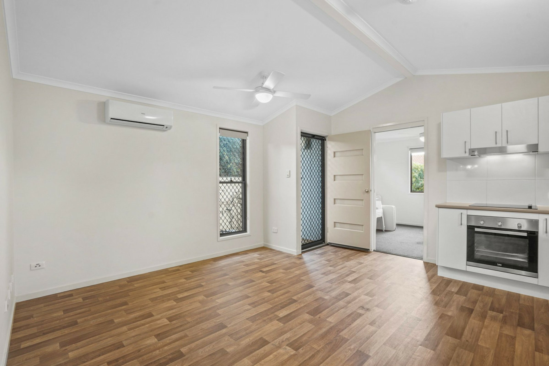 25 Kelliher Street — photo 15 of 21