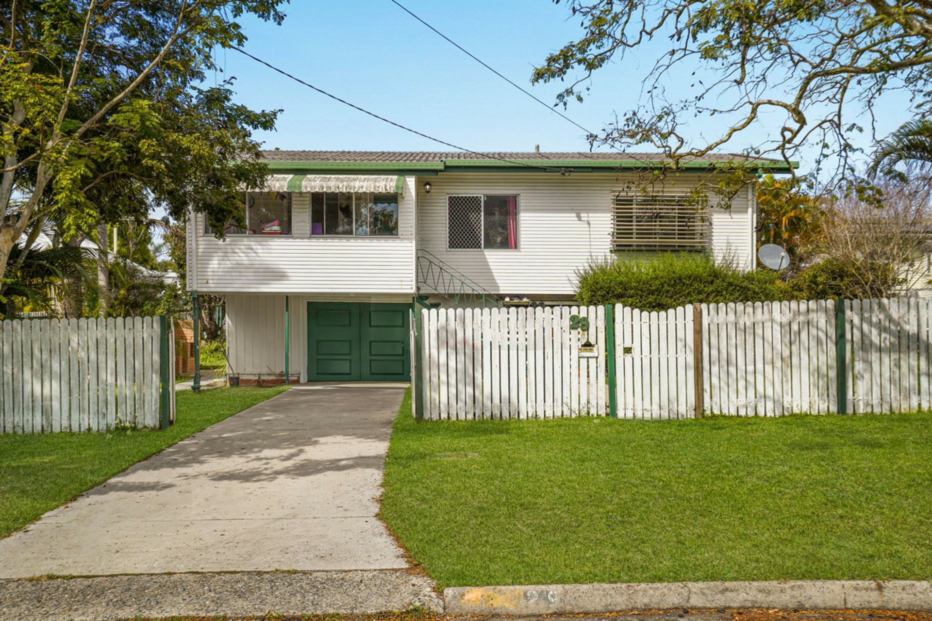 29 Ewan Street — photo 2 of 17