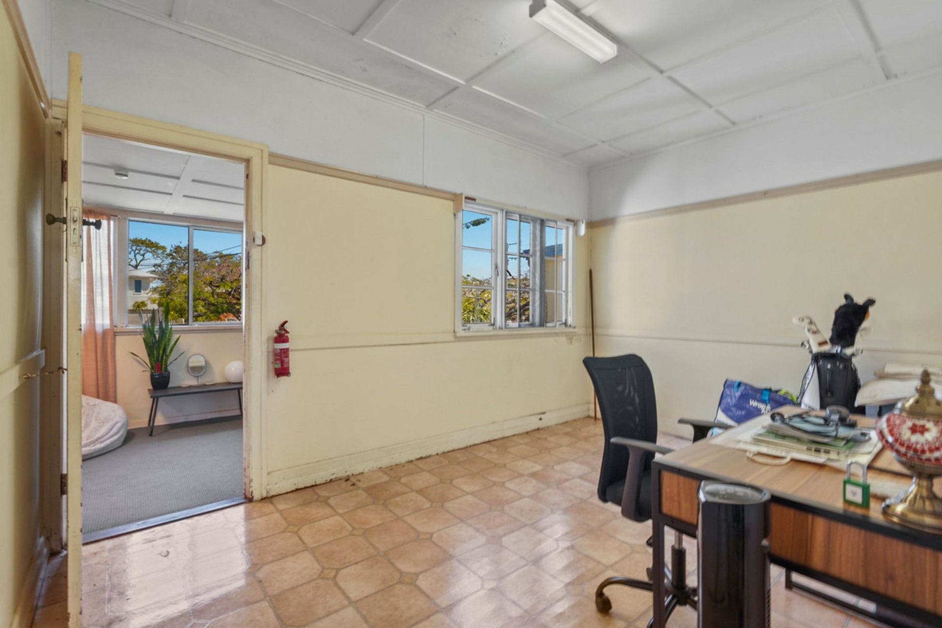10 Eversleigh Road — photo 6 of 16