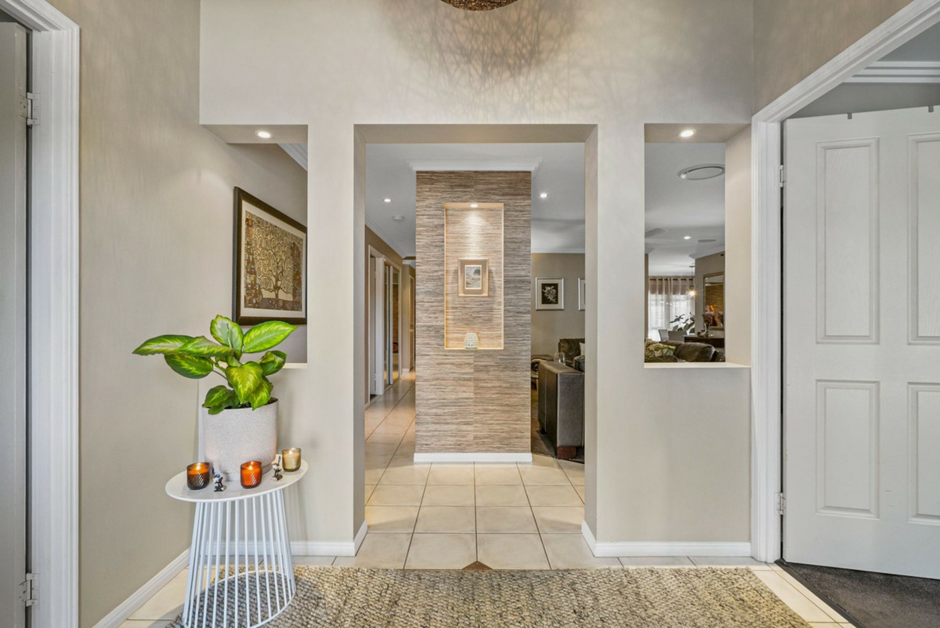 11 Ninderry Street — photo 3 of 30