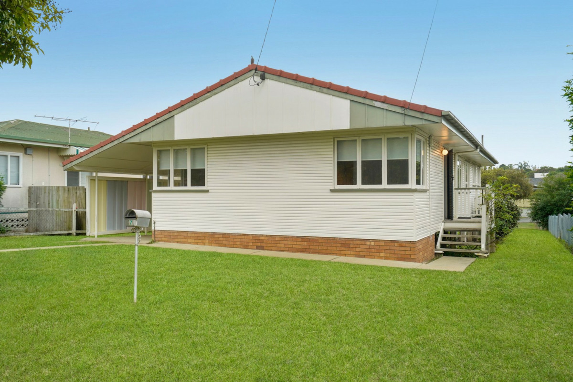 7 Conley Street — photo from LJ Hooker Redcliffe