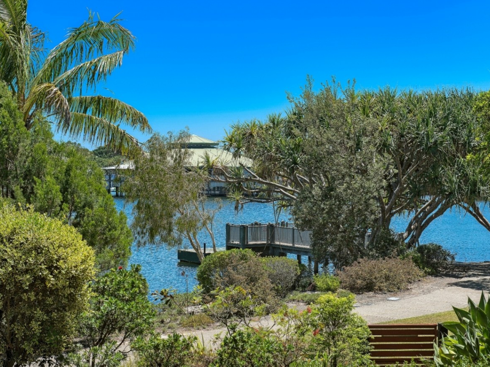 71/80 North Shore Road, TWIN WATERS